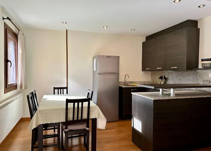 Apartman Pirenaica - Conoce El Valle De Tena - El Corazon Del Pirineo
